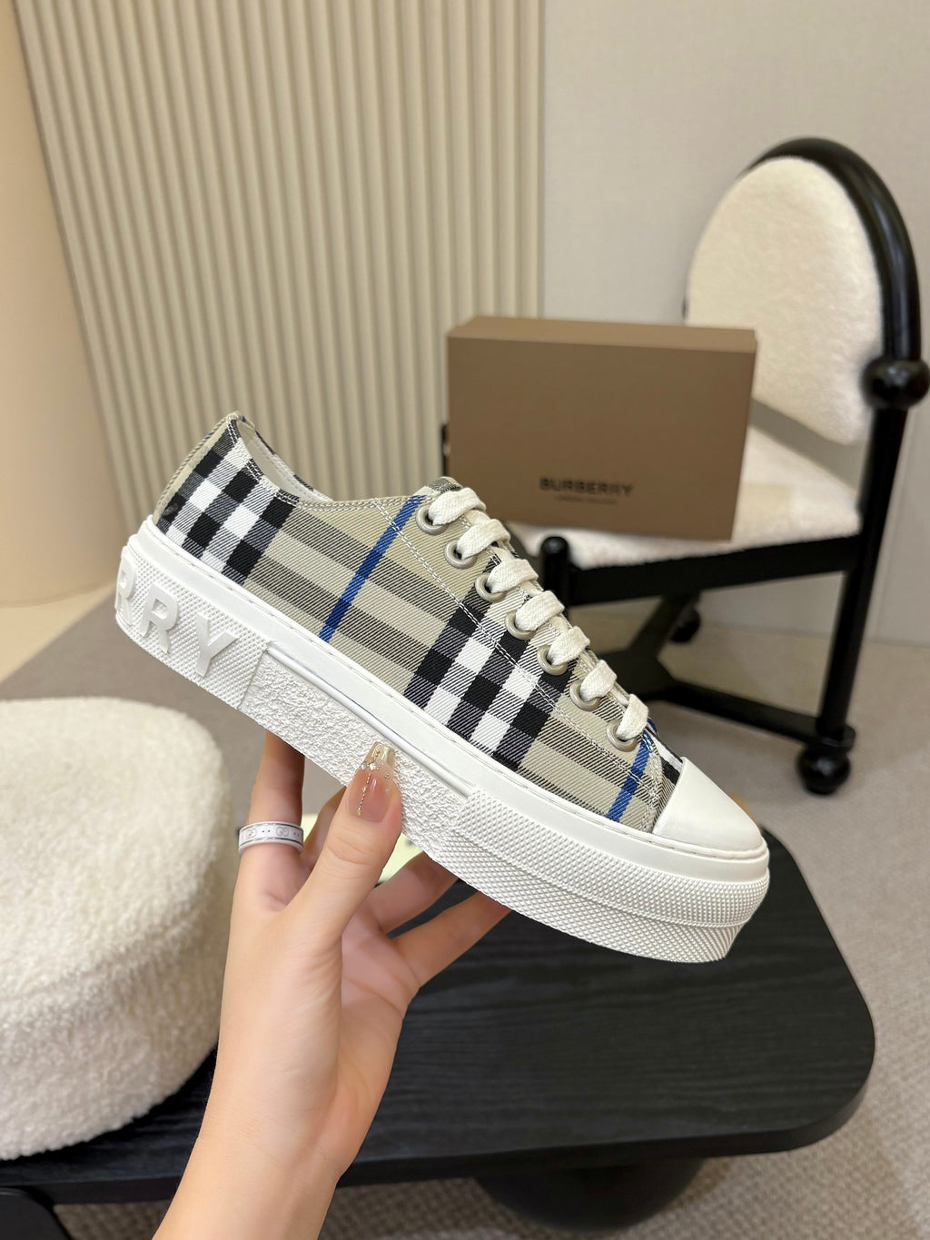 Burberry Sneaker