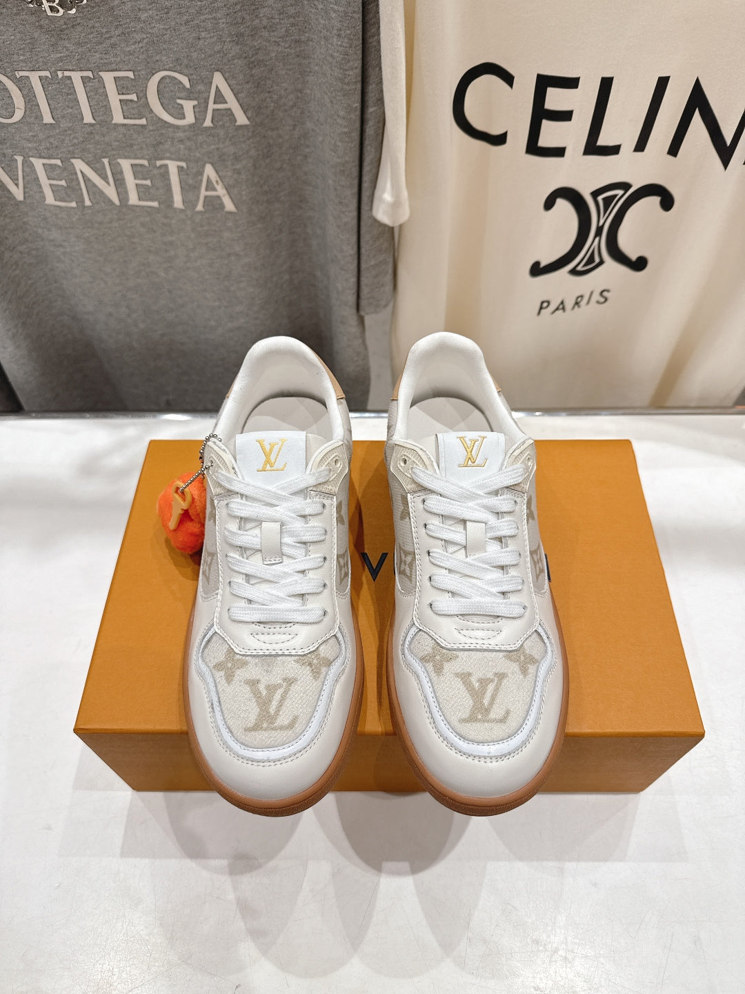 Louis Vuitton Sneaker