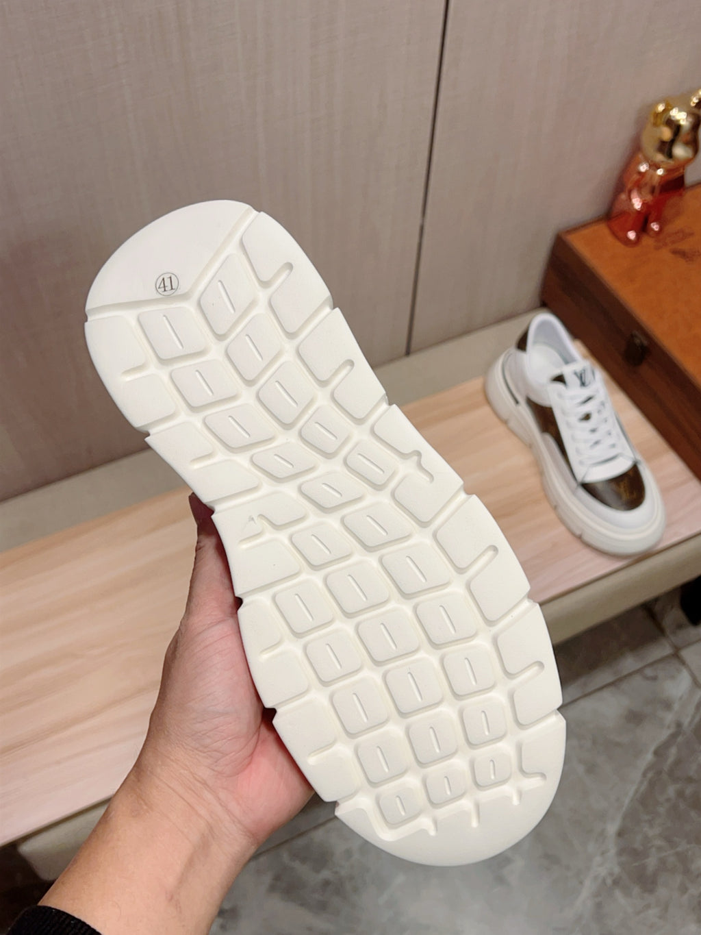 Louis Vuitton Sneaker