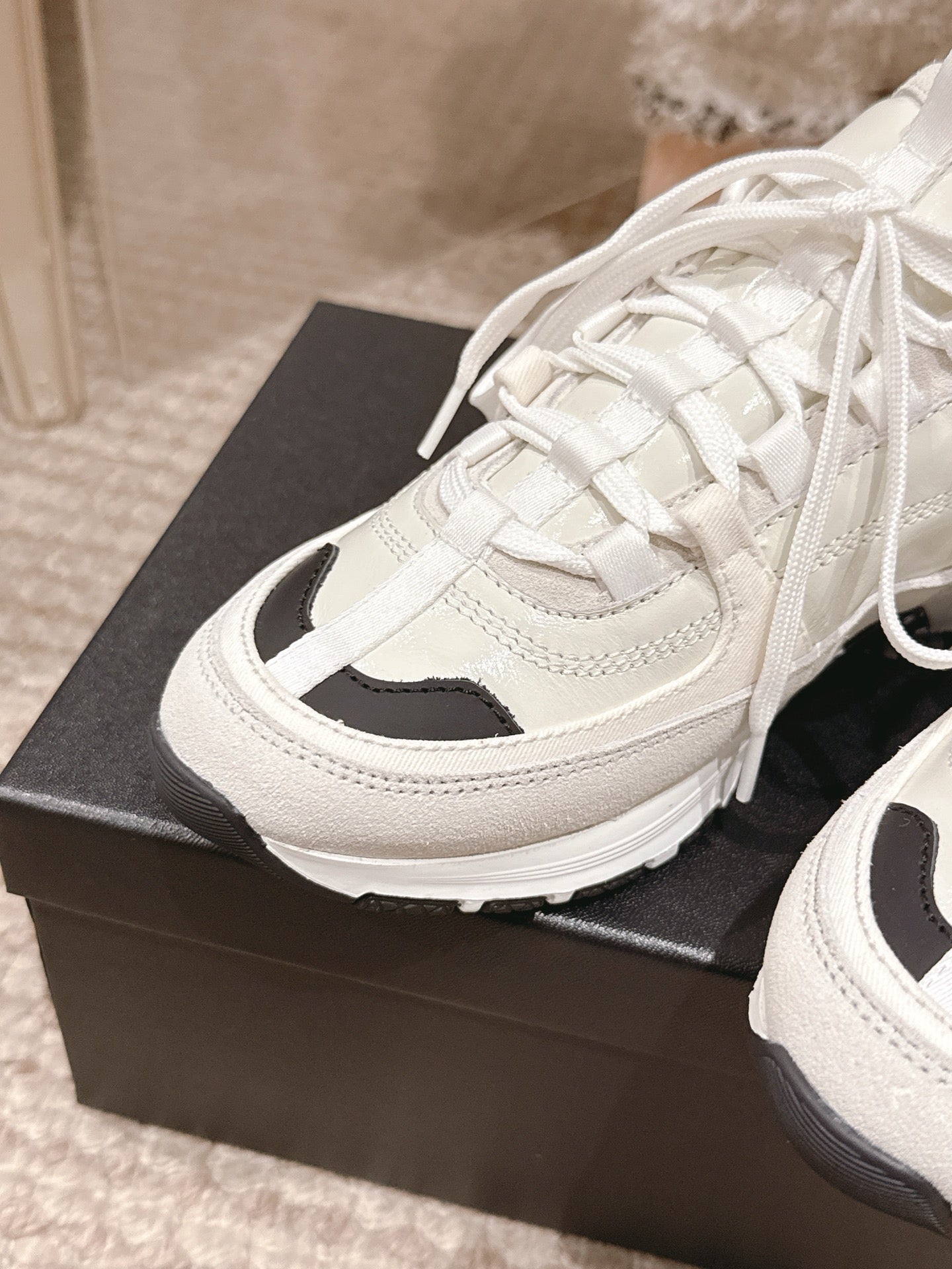 Chanel Sneaker
