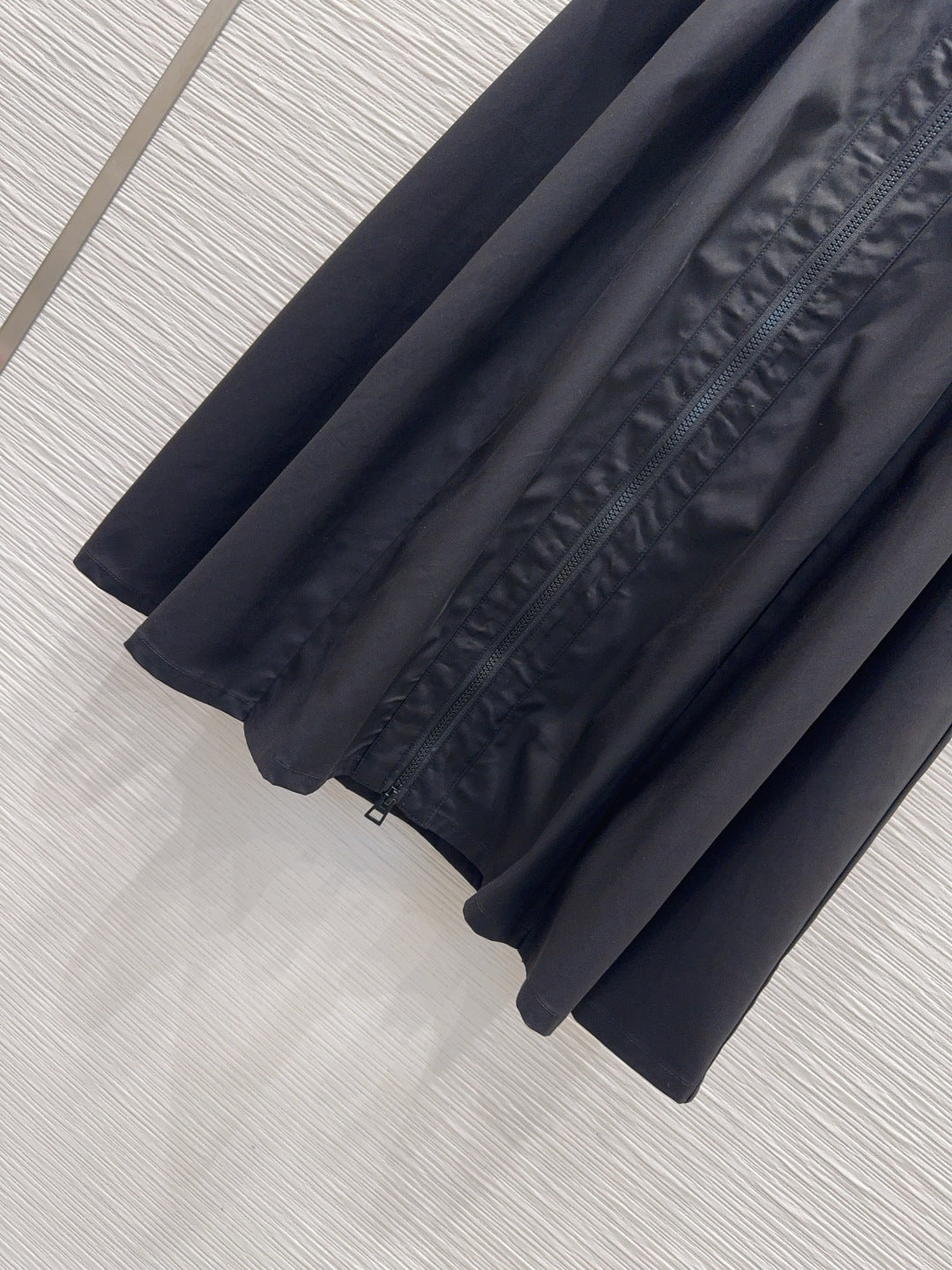 Christian Dior Alt Giyim