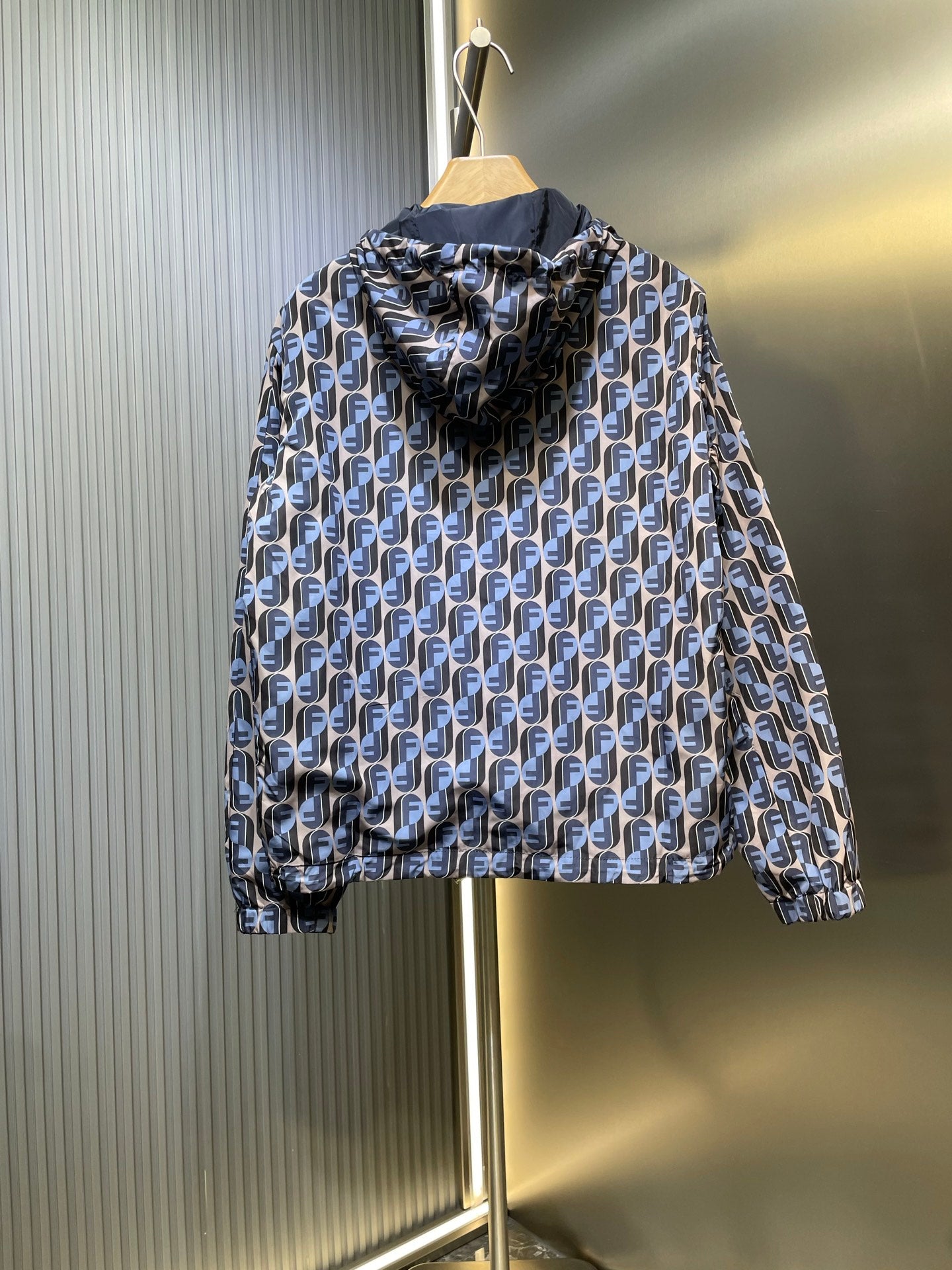 Fendi İnce Mont ( Çift Taraflı )