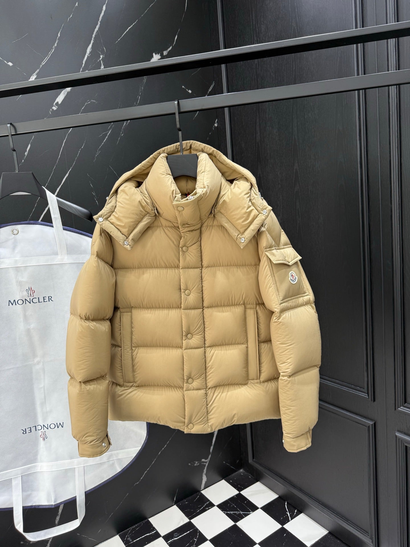Moncler Mont