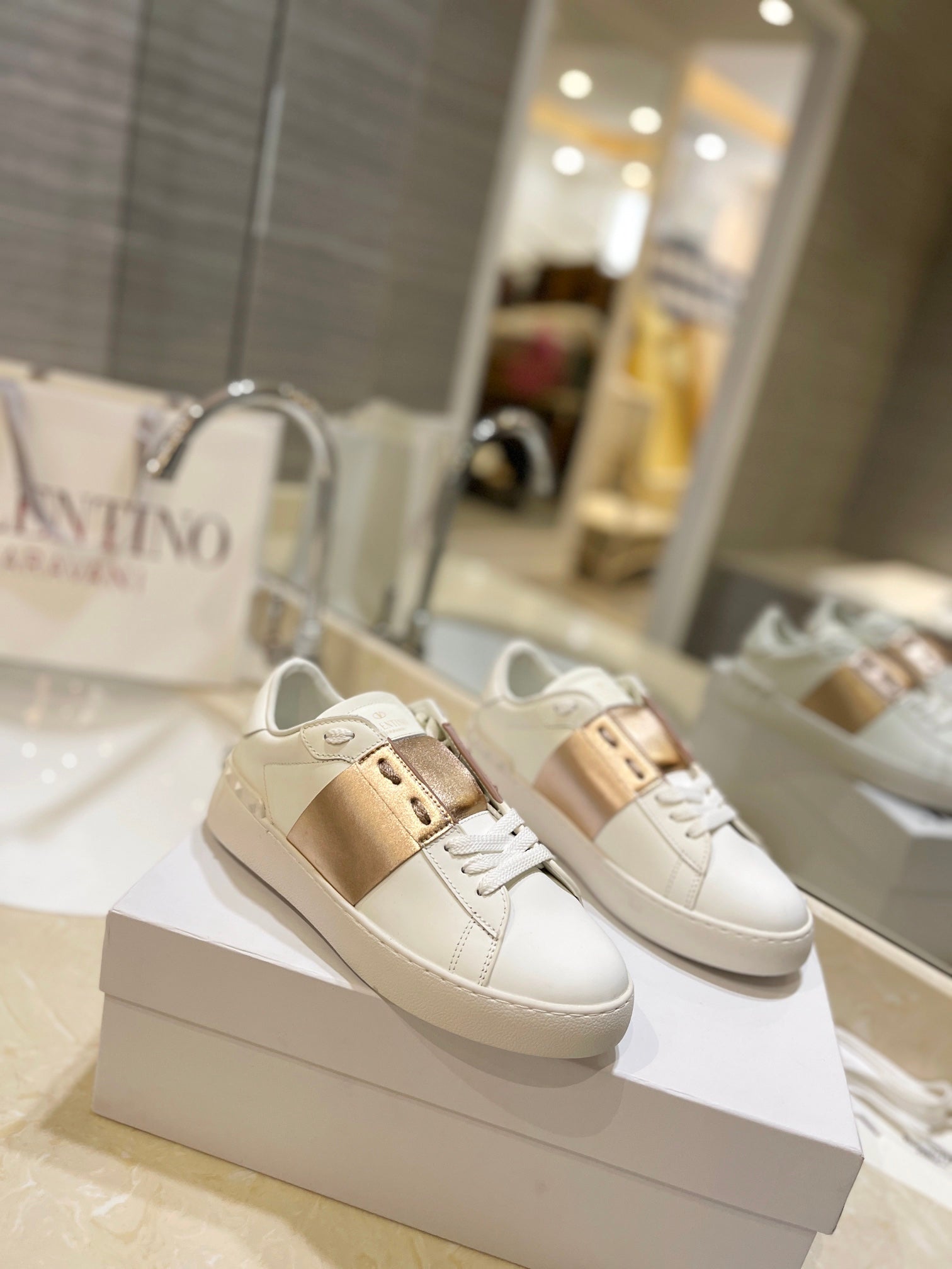 Valentino Sneaker