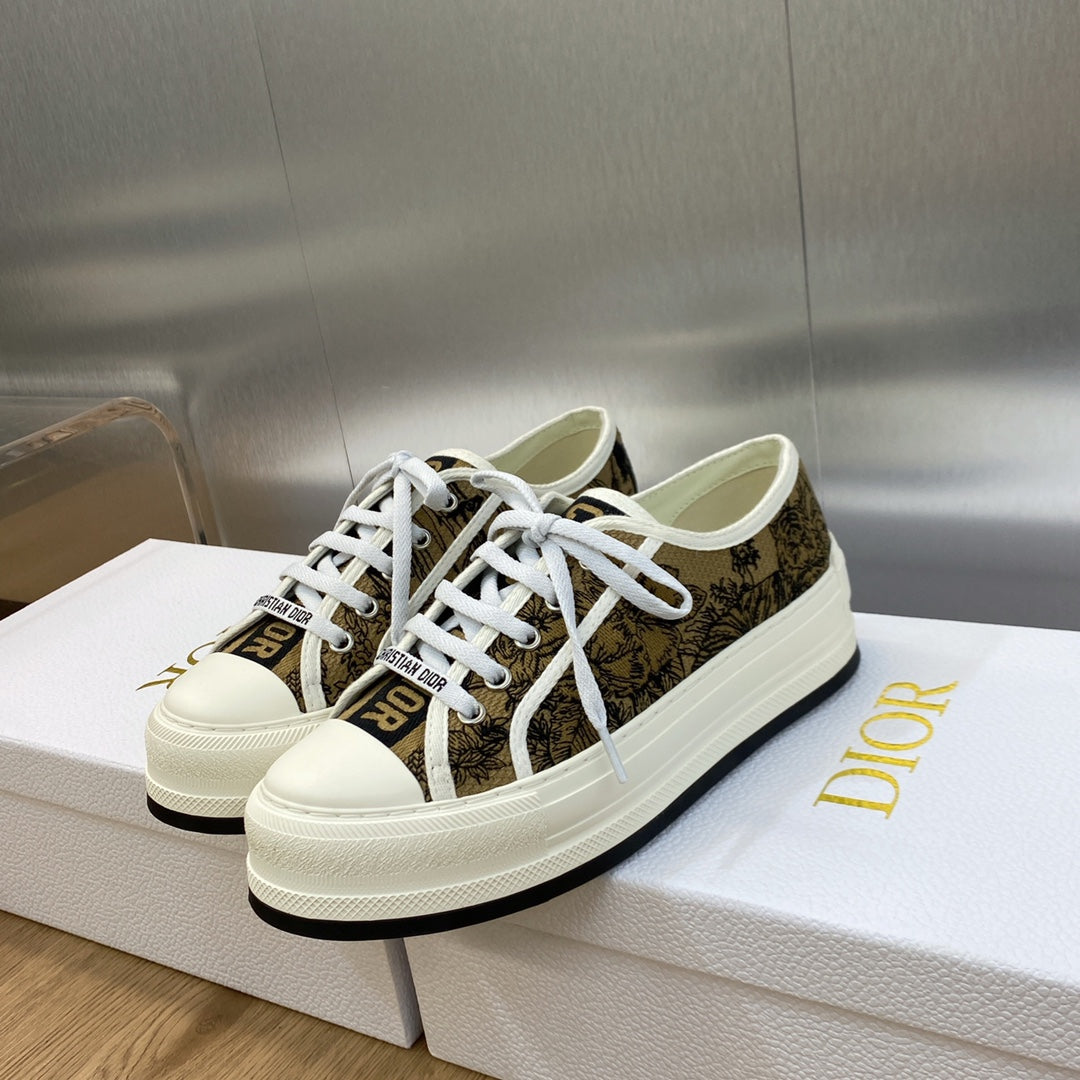Dior Sneaker