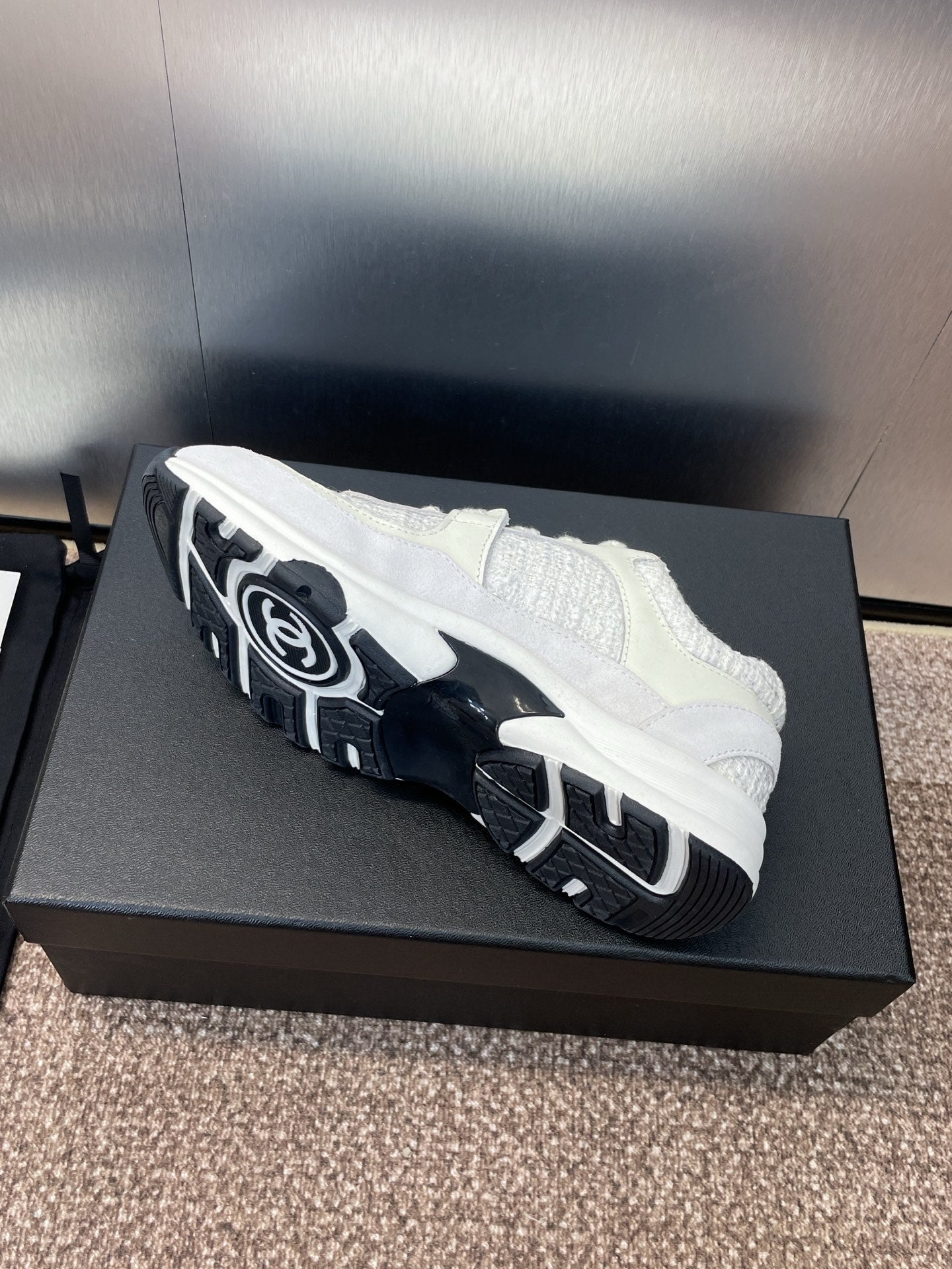 Chanel sneaker