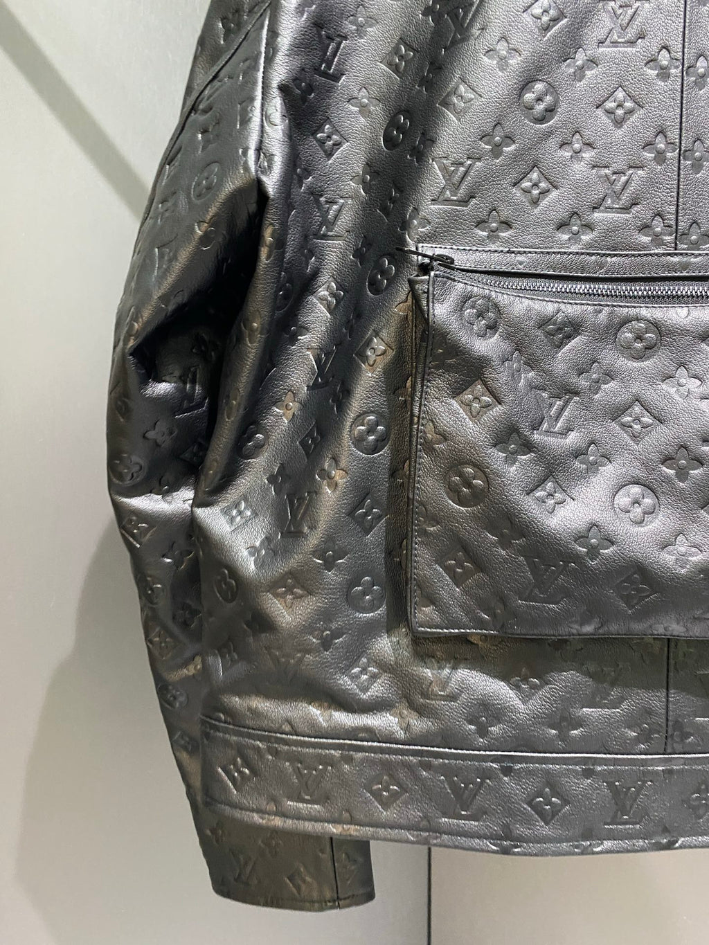 Louis Vuitton Deri Mont