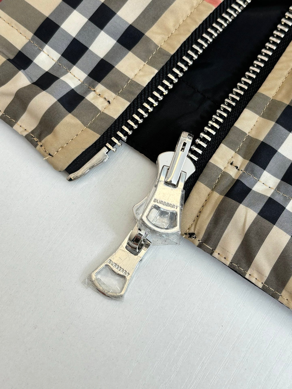 Burberry Mont