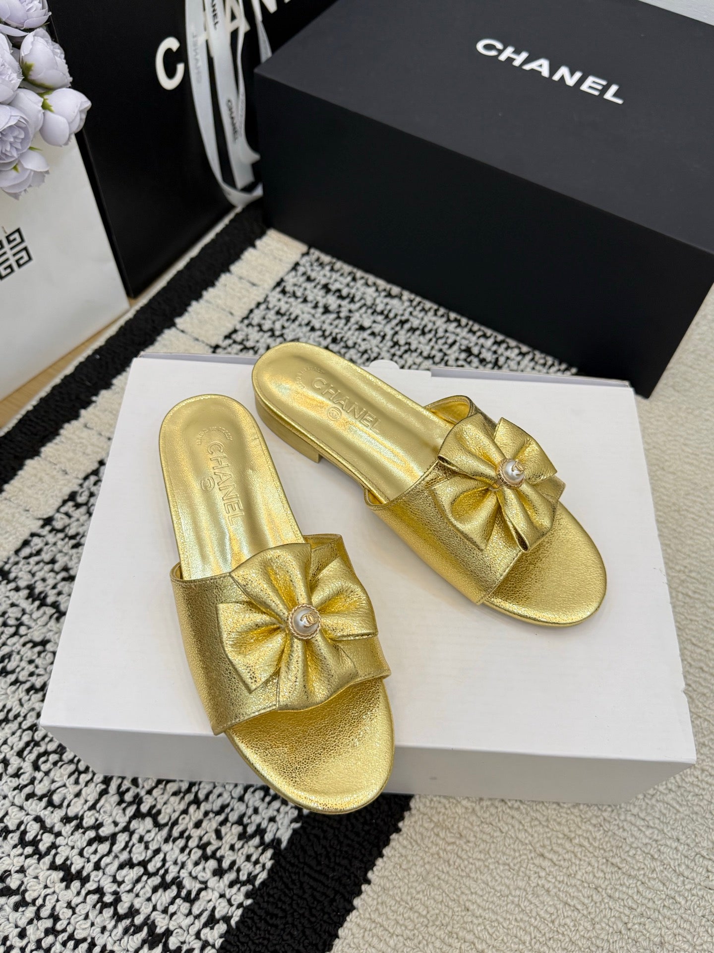 Chanel Slipper