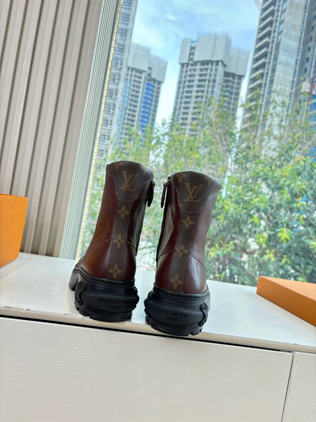 Louis Vuitton Bot