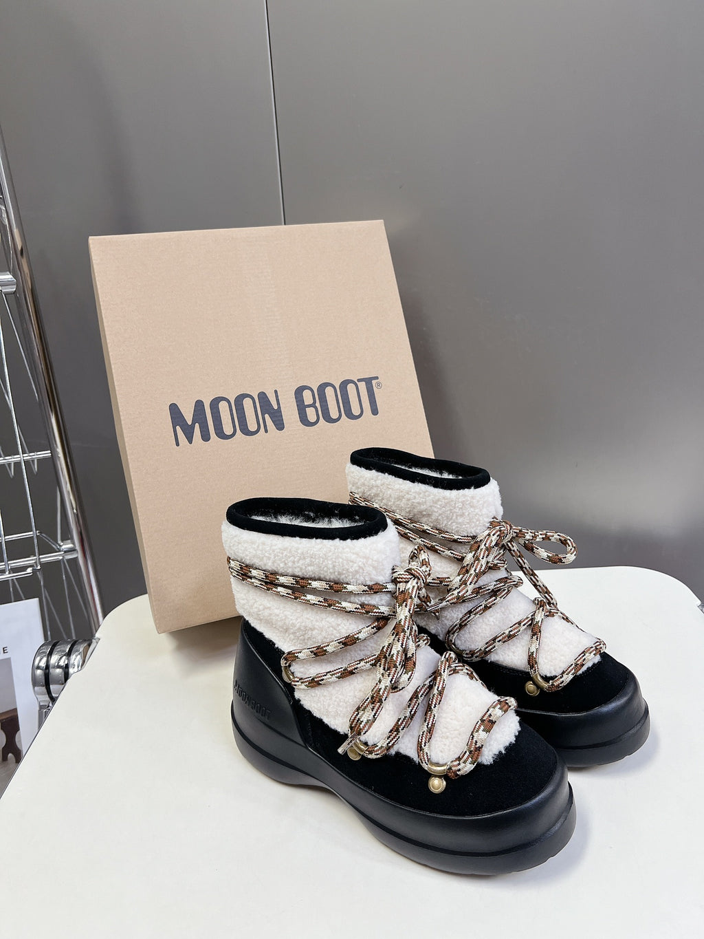 Moon Boot