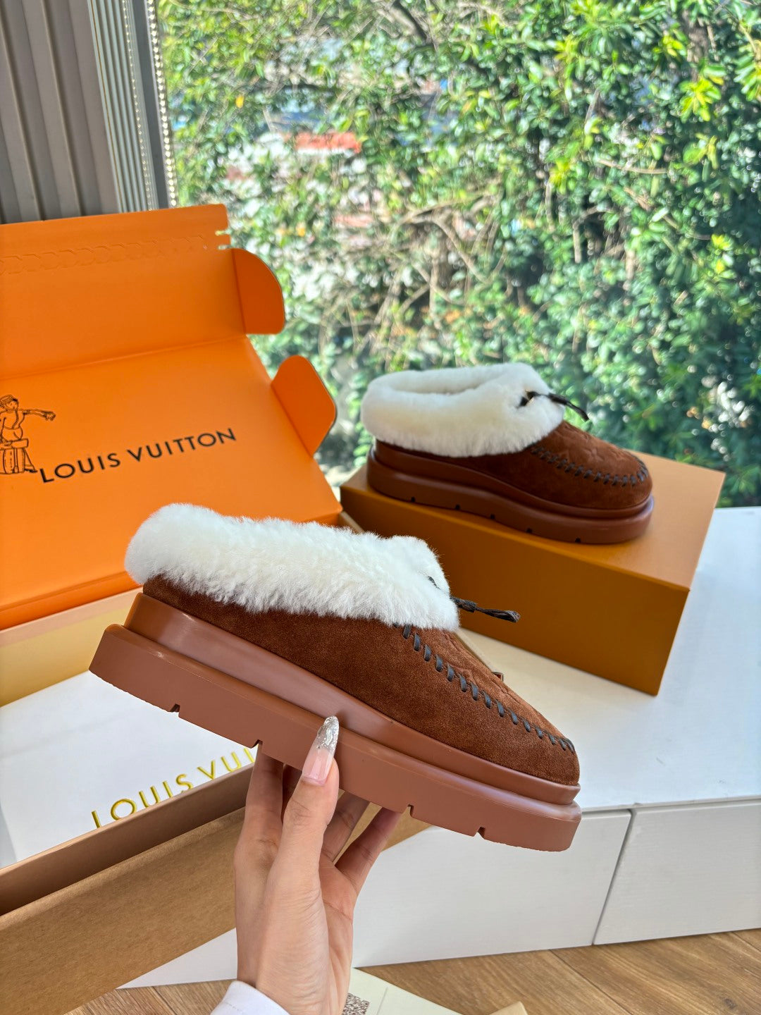 Louis Vuitton Slipper