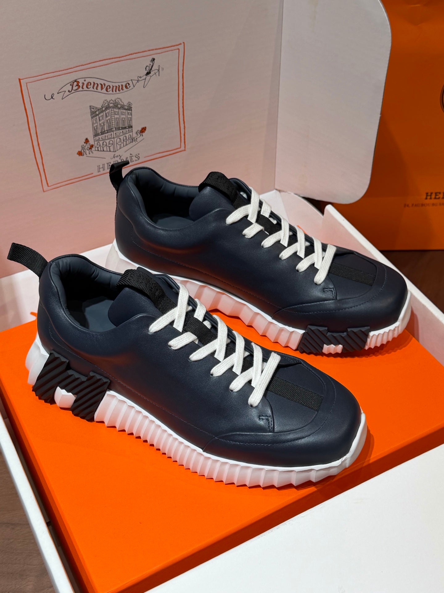 Hermes Sneaker