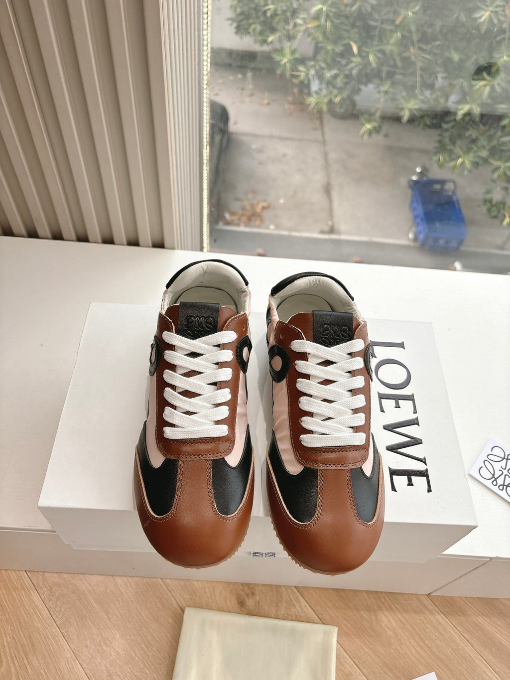 Loewe Sneaker