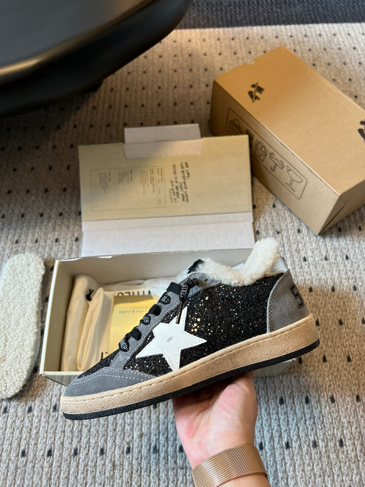 Golden Goose Ballstar Hemen Teslim İndirimli