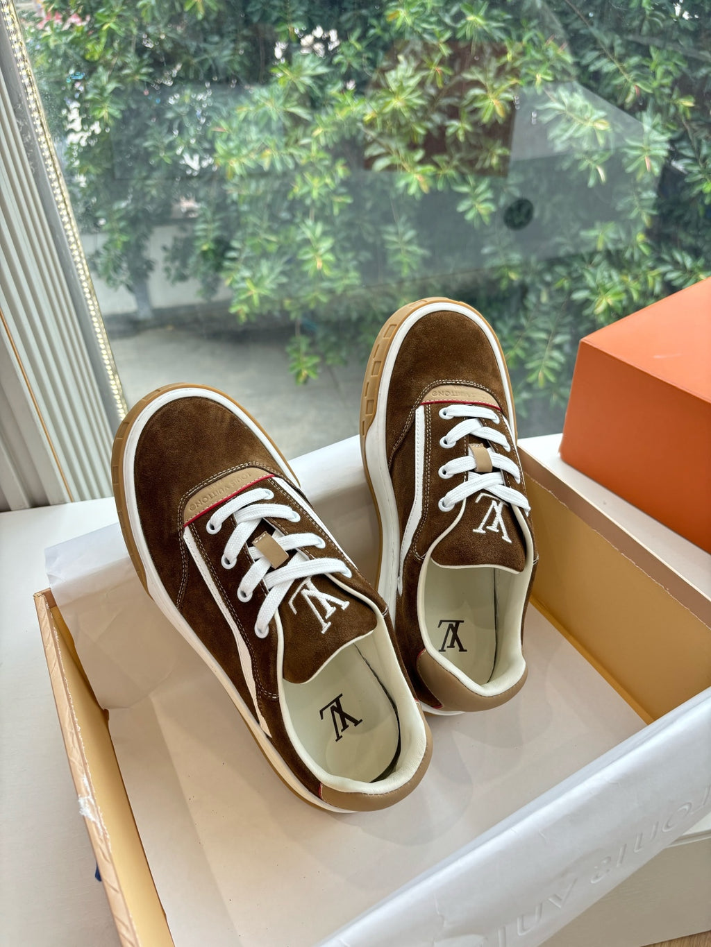 Louis Vuitton Sneaker