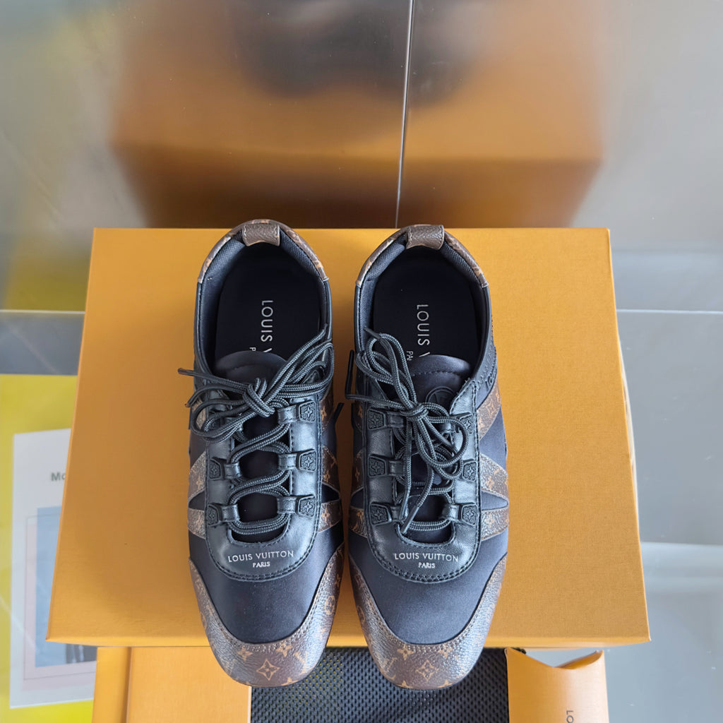 Louis Vuitton Sneaker
