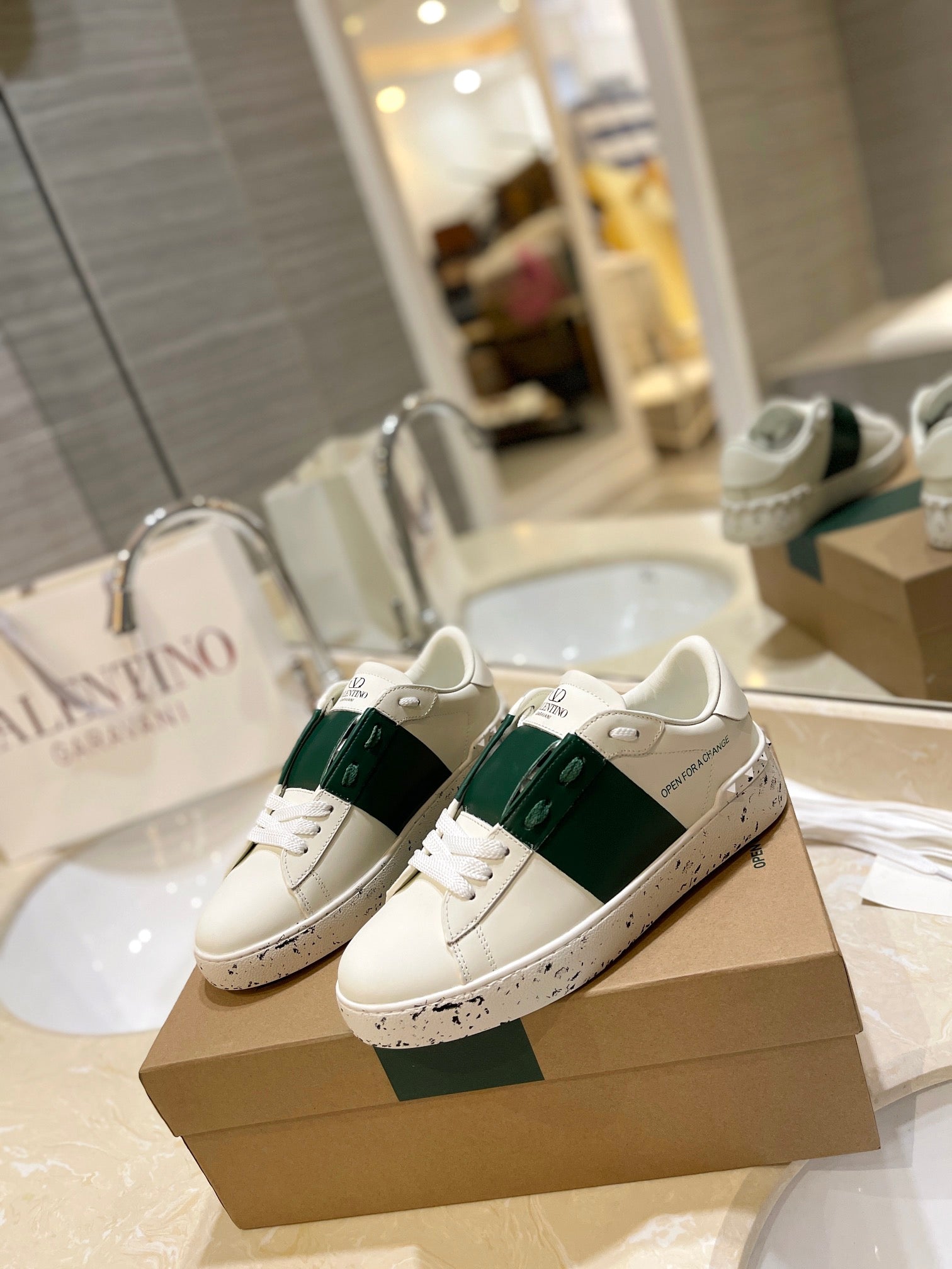 Valentino Sneaker
