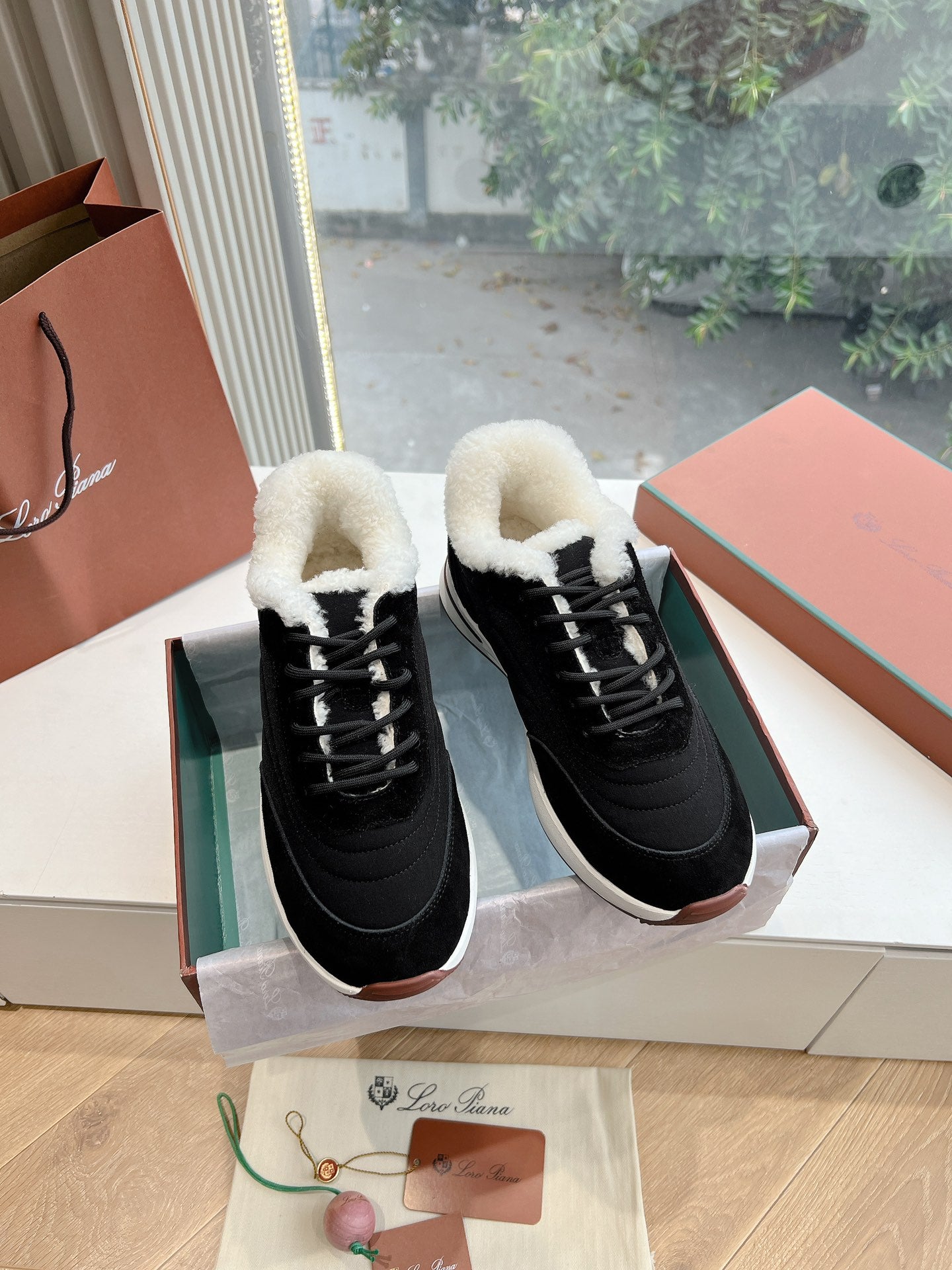 Loro Piana Sneaker