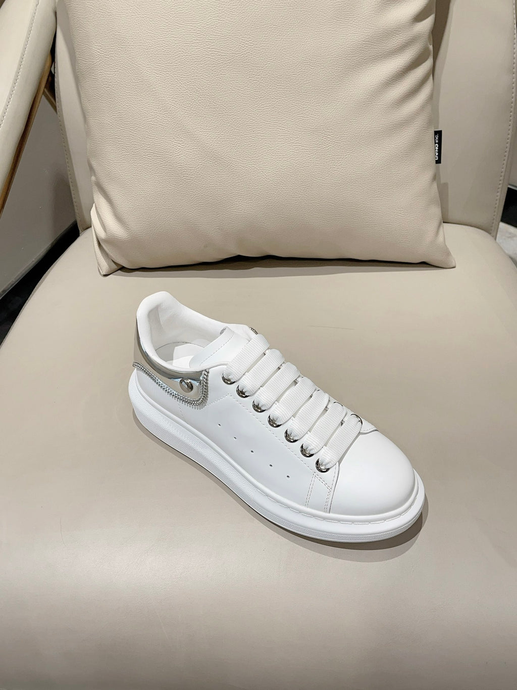 Alexander McQueen Sneaker