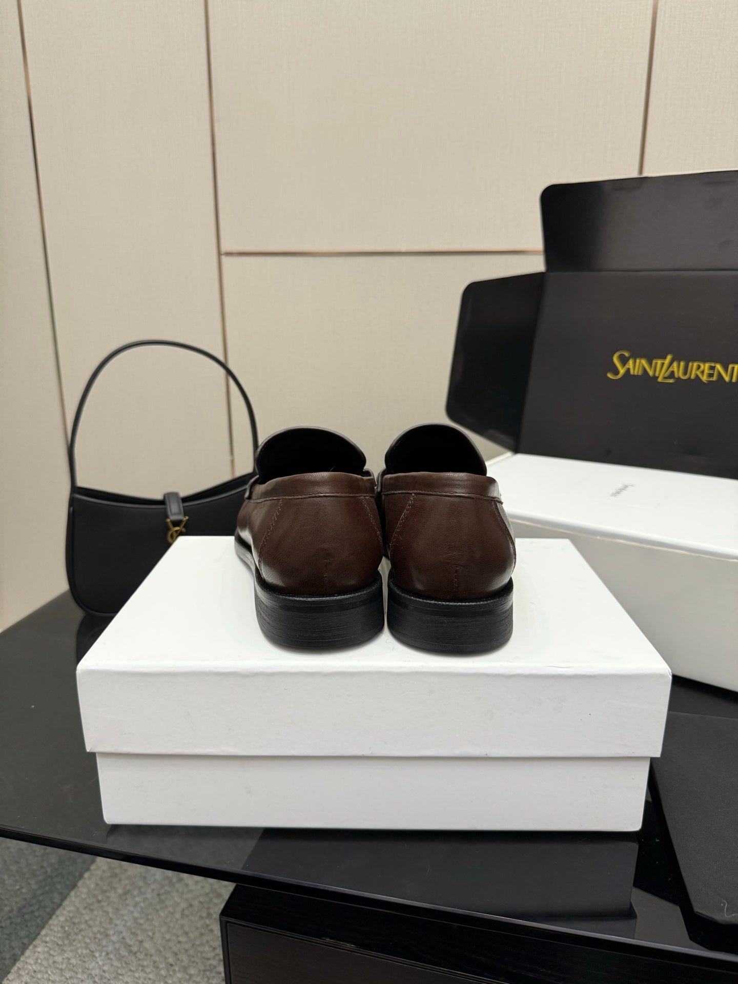 Yves Saint Laurent Loafer
