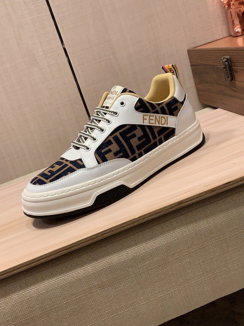 Fendi Sneaker