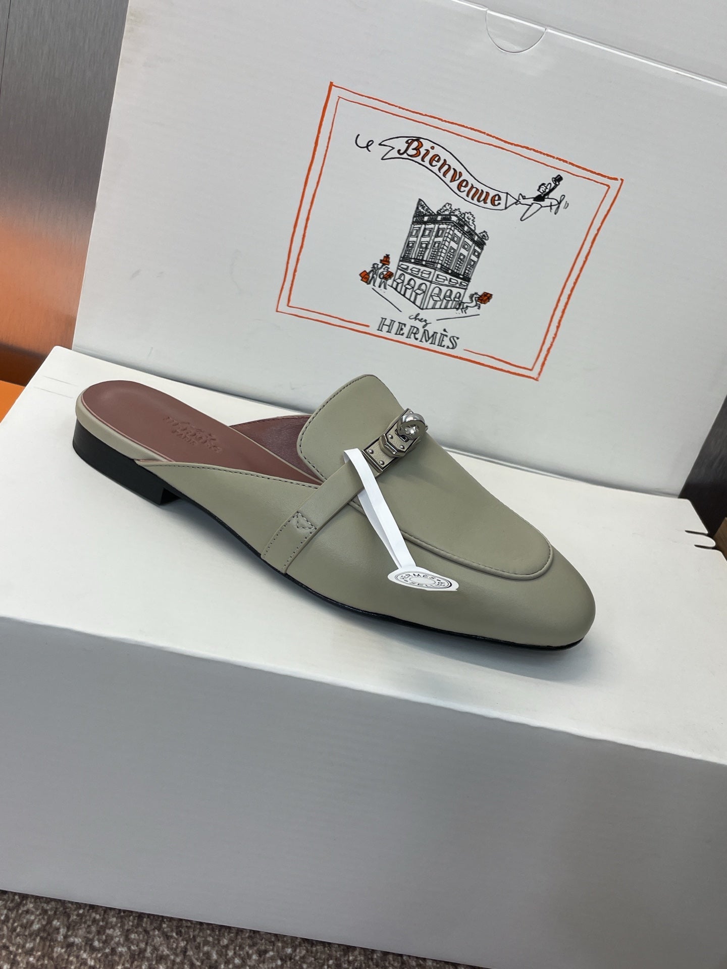 Hermes Slipper