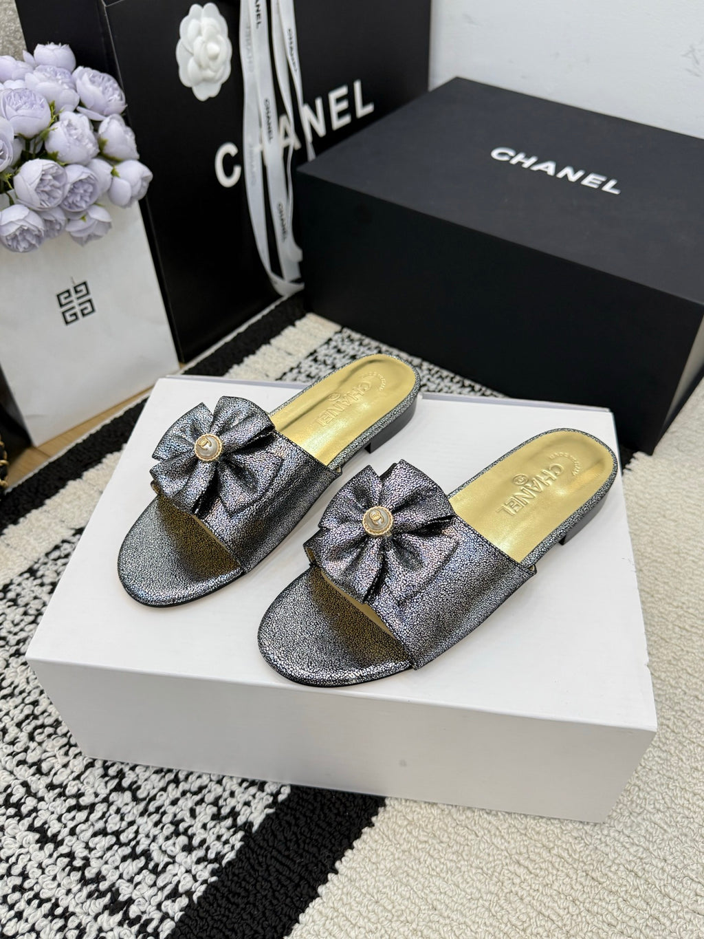 Chanel Slipper