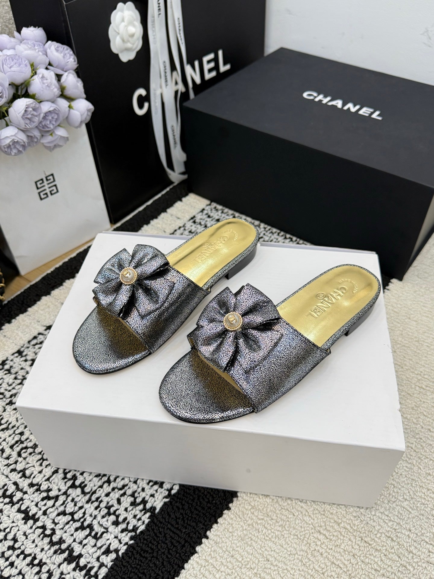 Chanel Slipper