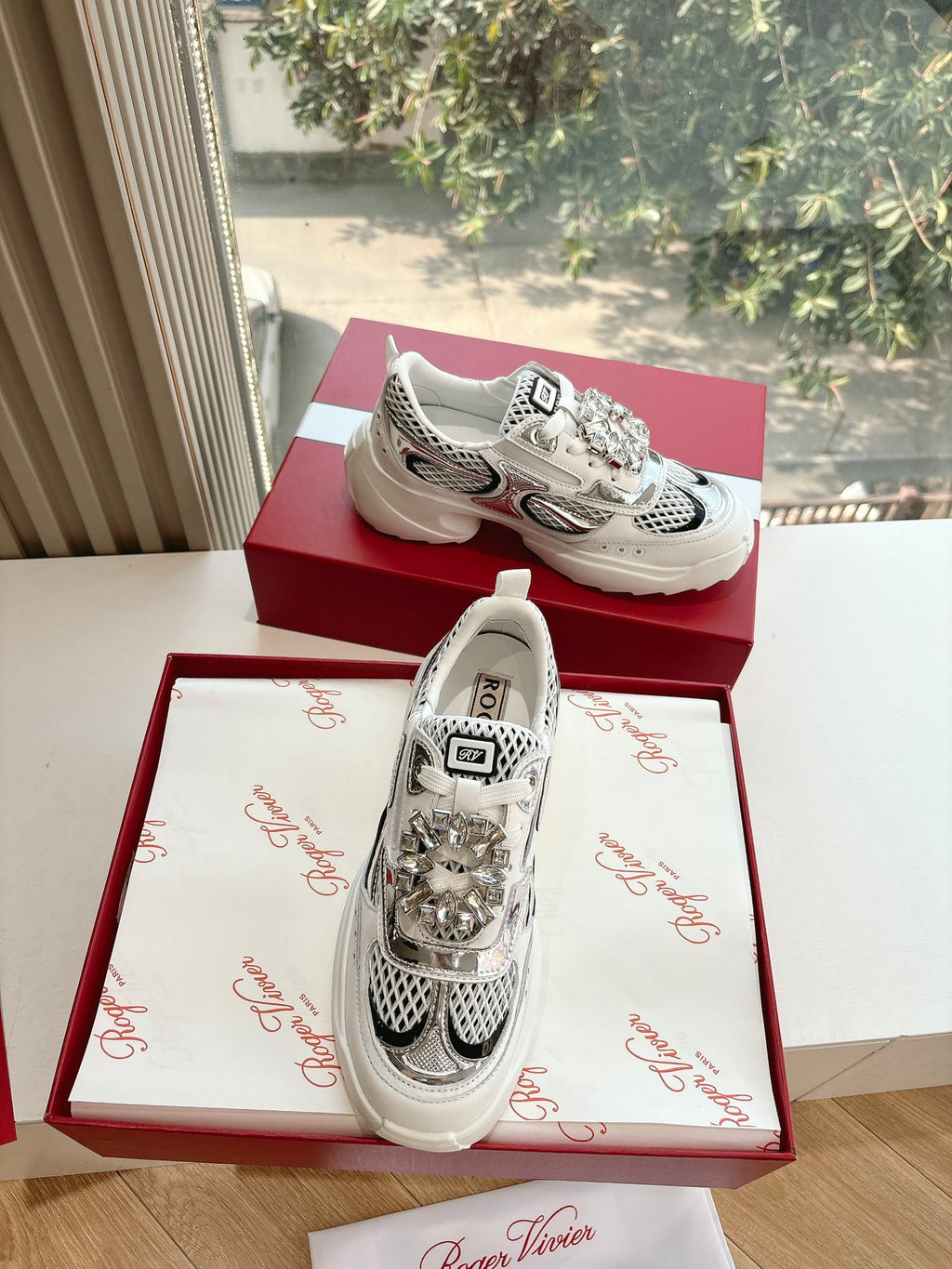 Roger Vivier Sneaker