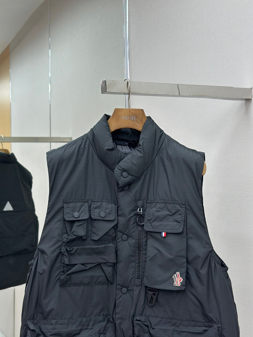 Moncler Yelek
