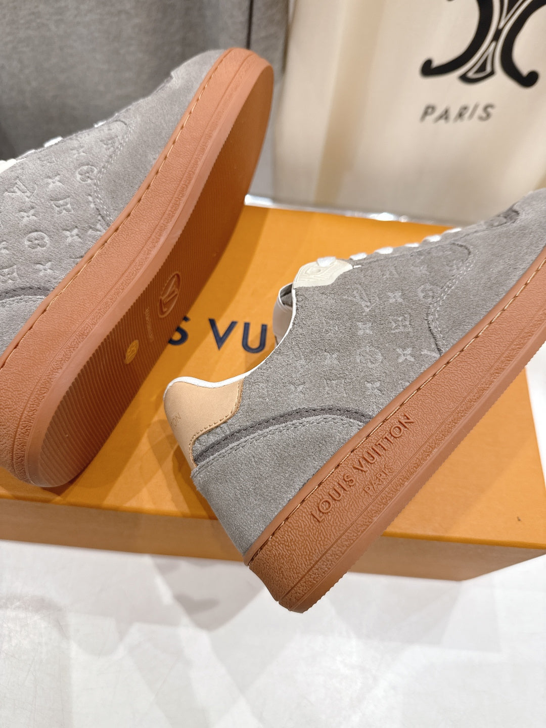 Louis Vuitton Sneaker