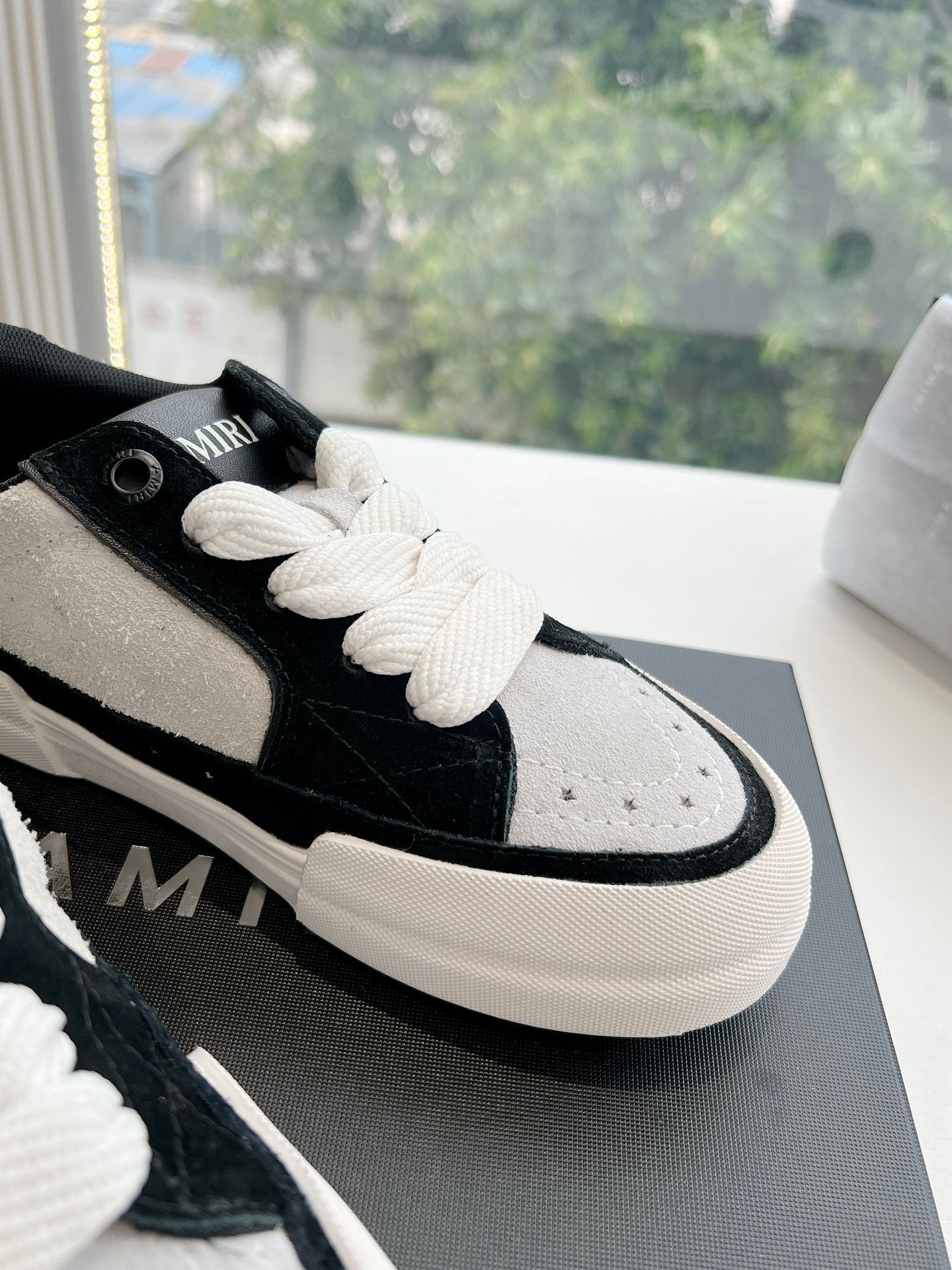 Amiri Sneaker