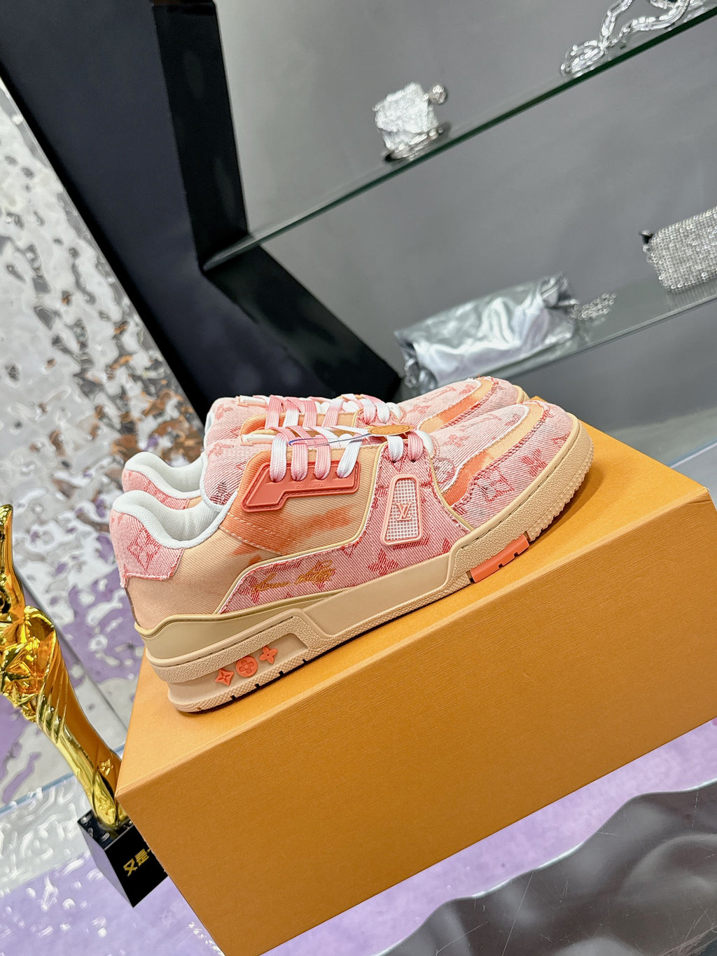 Louis Vuitton LV Trainer