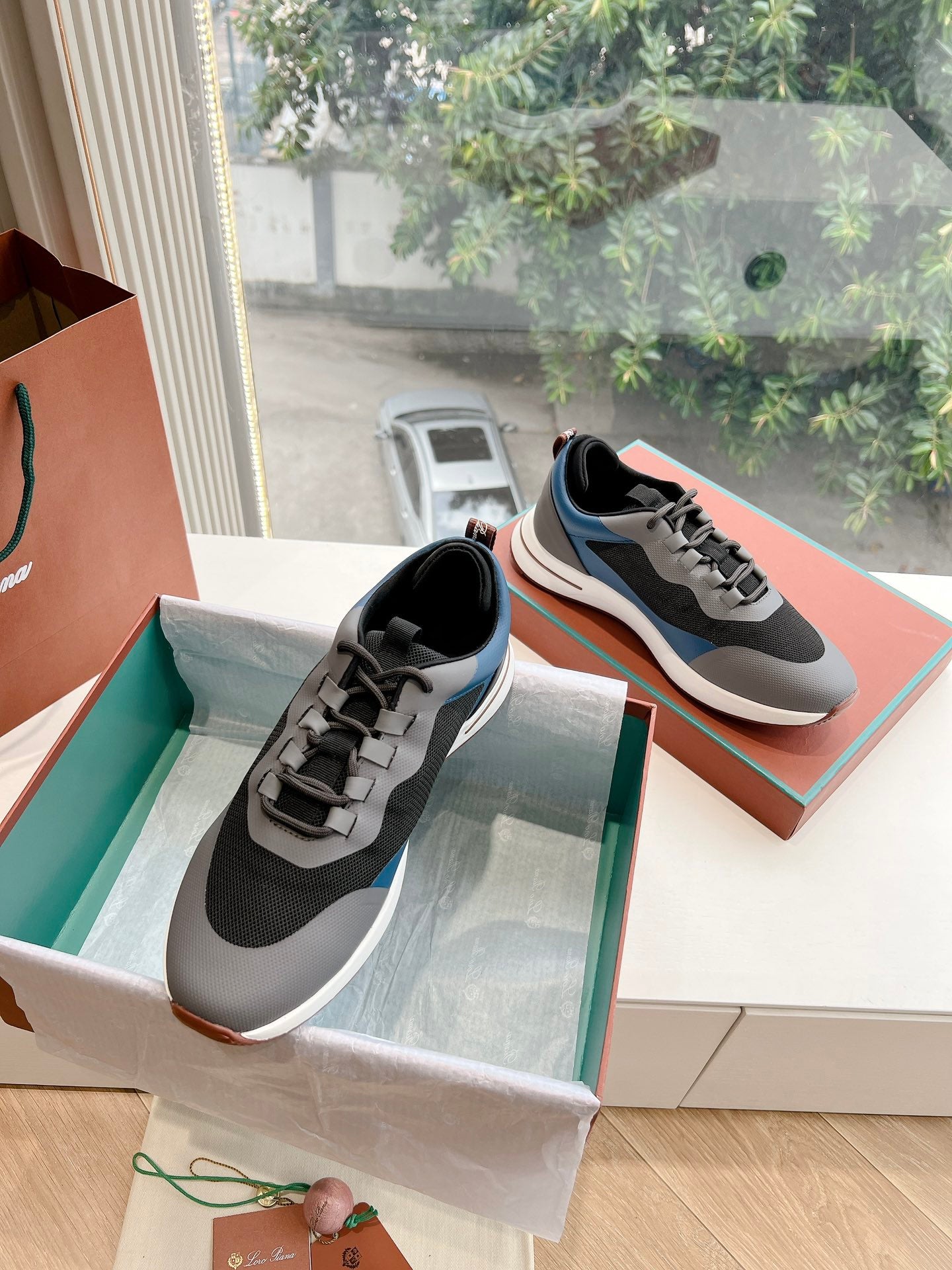 Loro Piana Sneaker