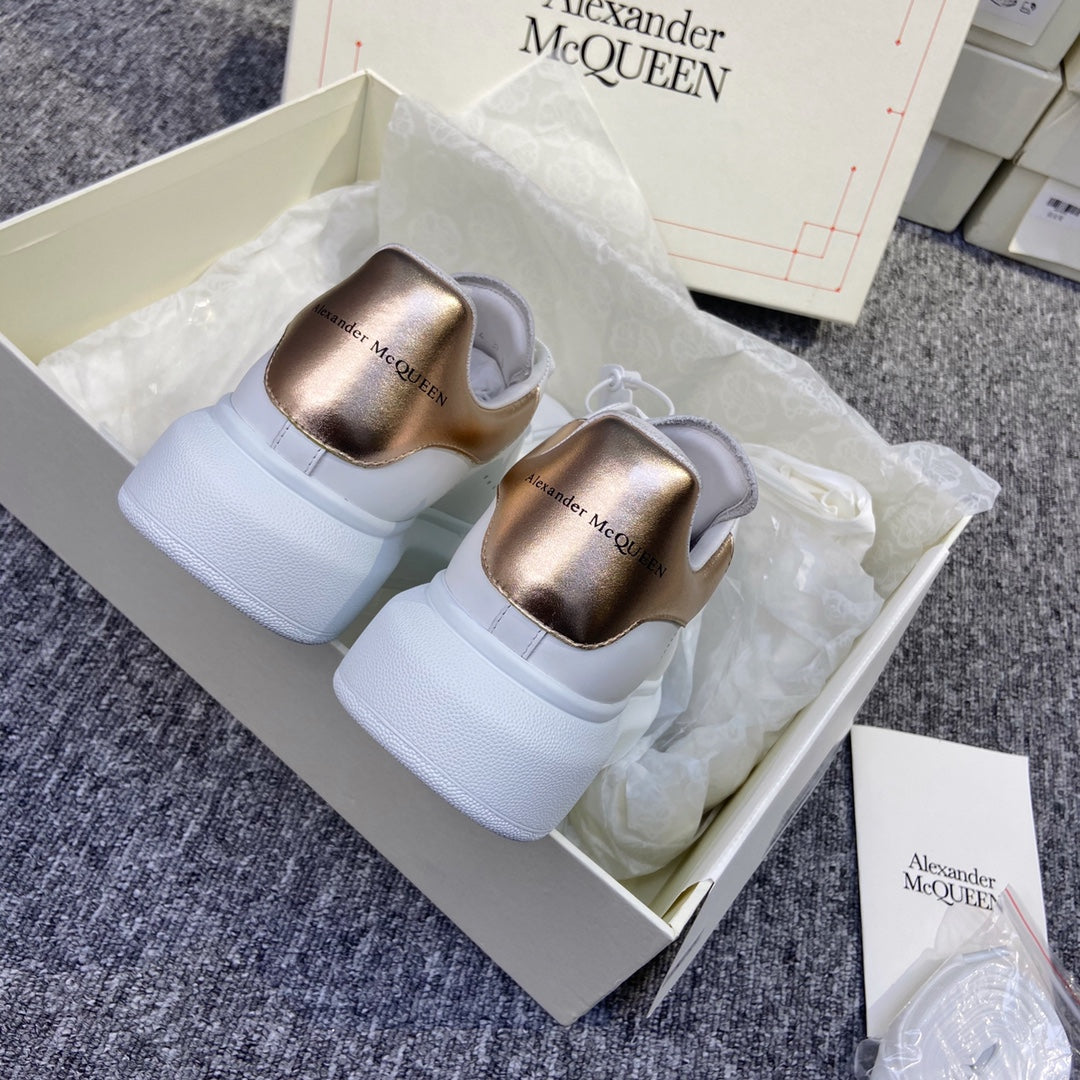 Alexander McQueen Sneaker