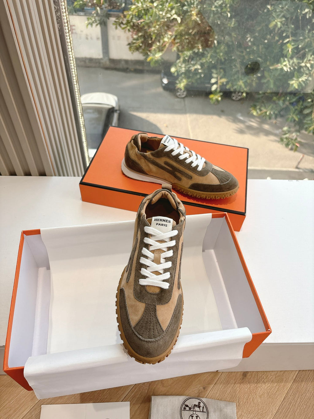 Hermes Sneaker