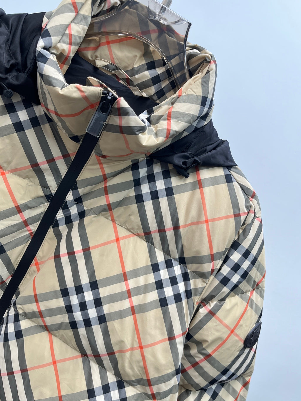 Burberry Kadın Mont