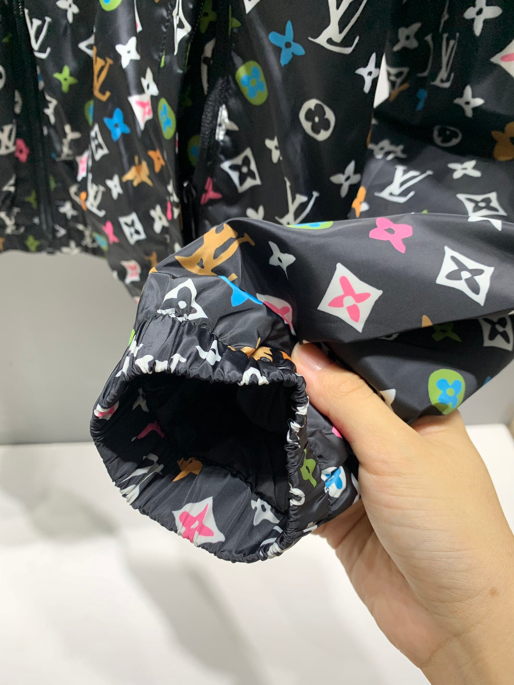 Louis Vuitton İnce Mont