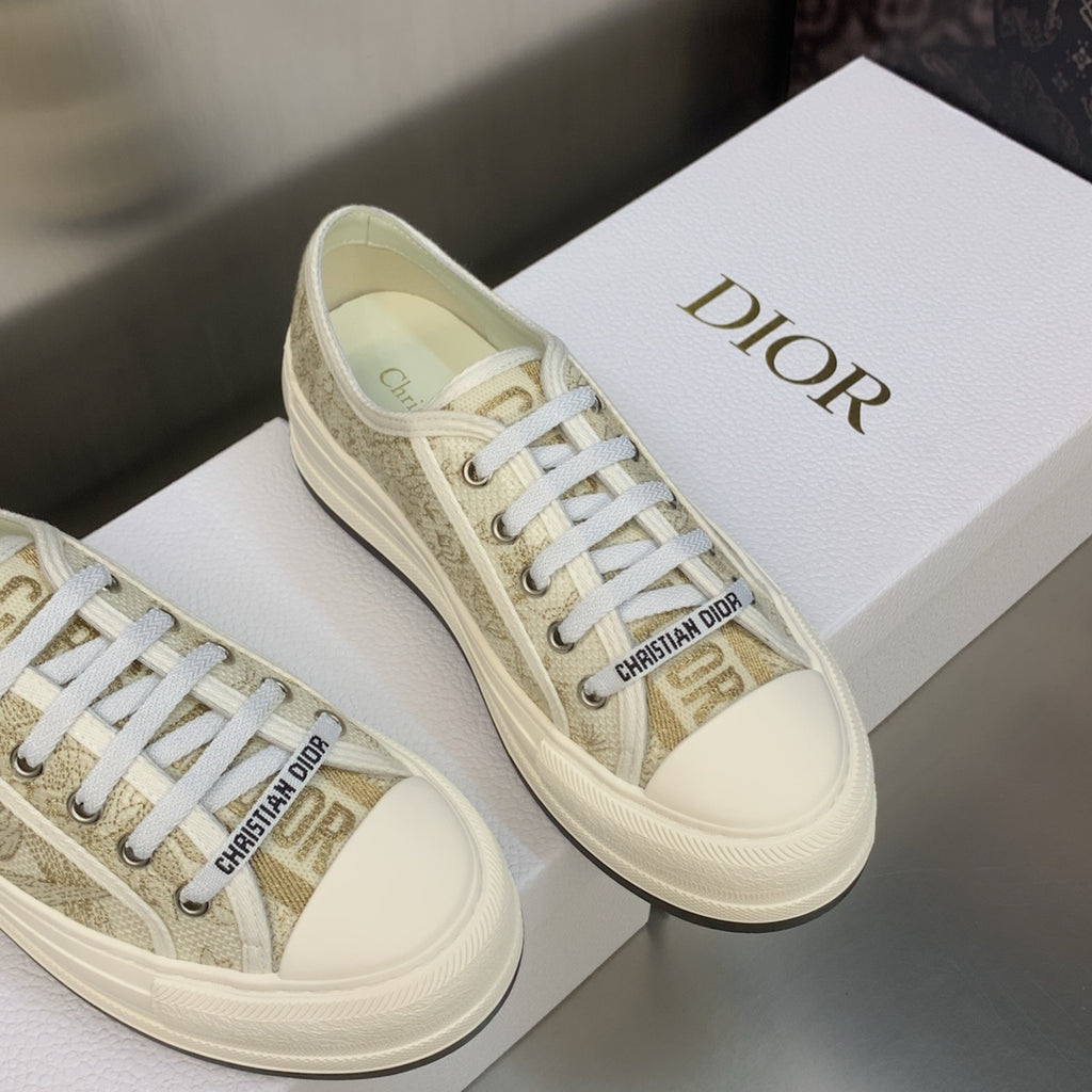 Dior Sneaker