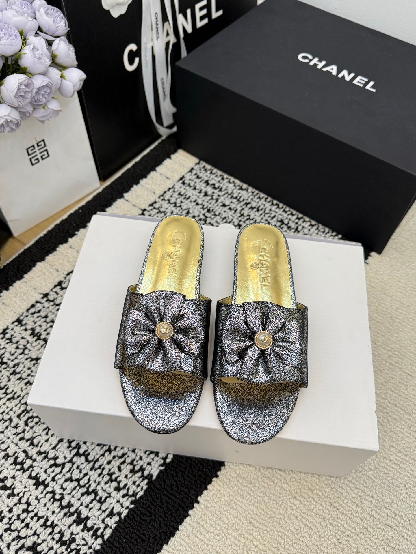 Chanel Slipper