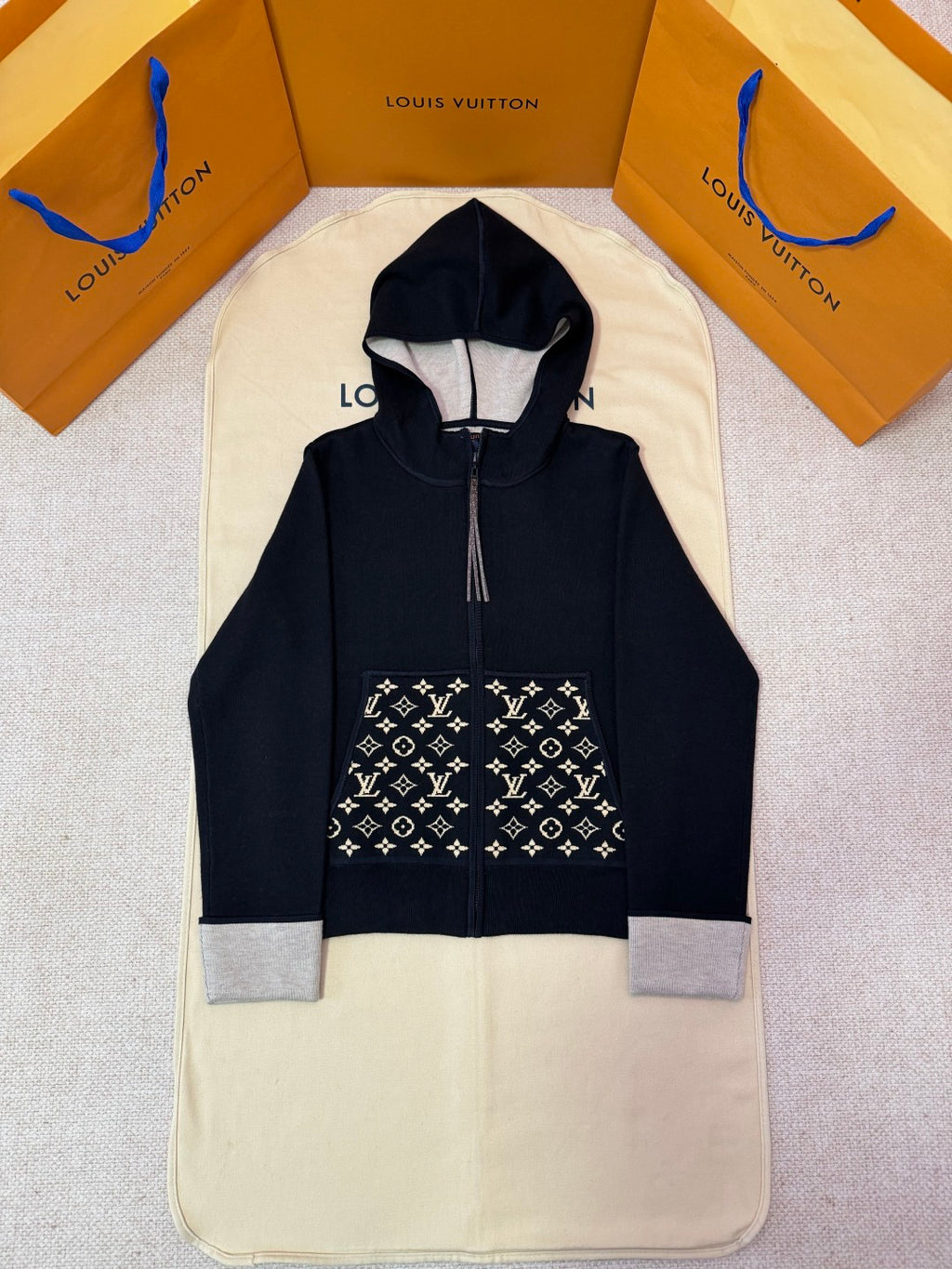 Louis Vuitton Sweat