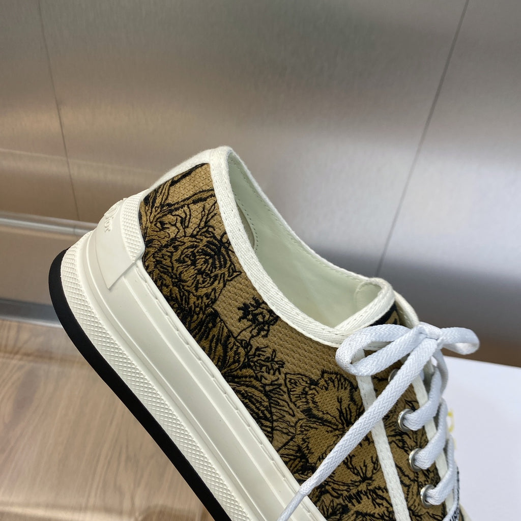 Dior Sneaker
