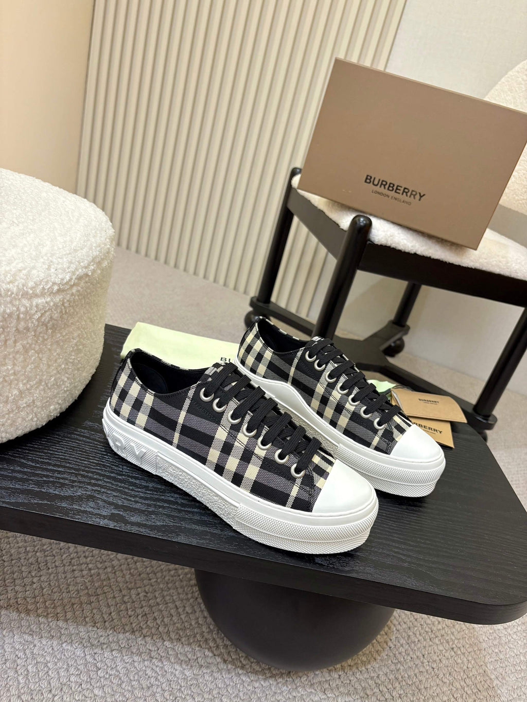 Burberry Sneaker