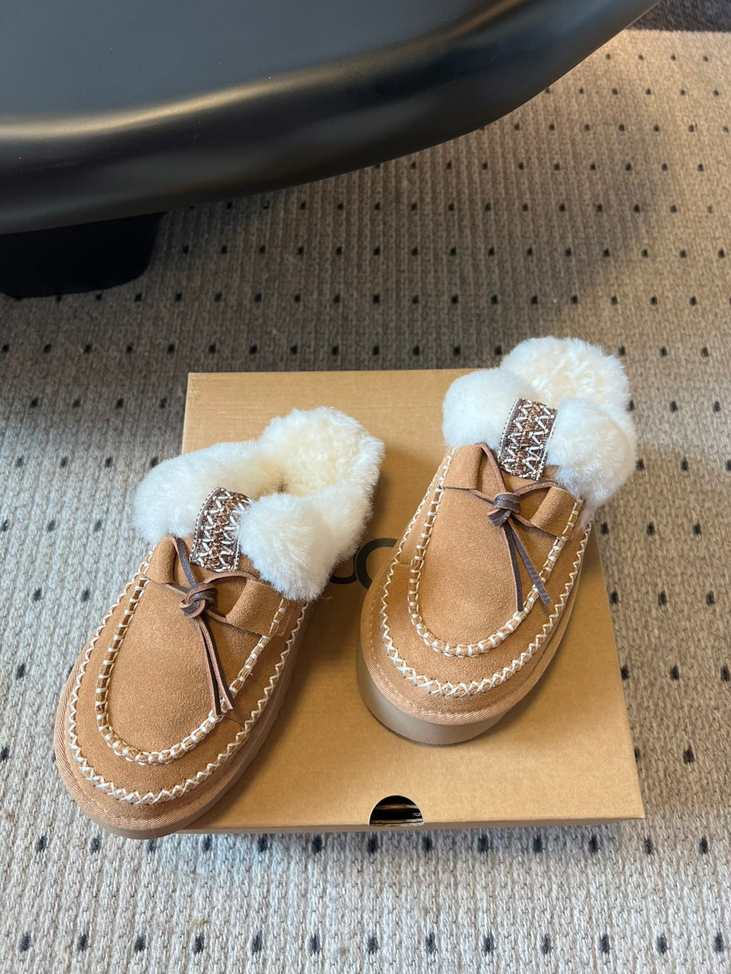 Ugg Slipper