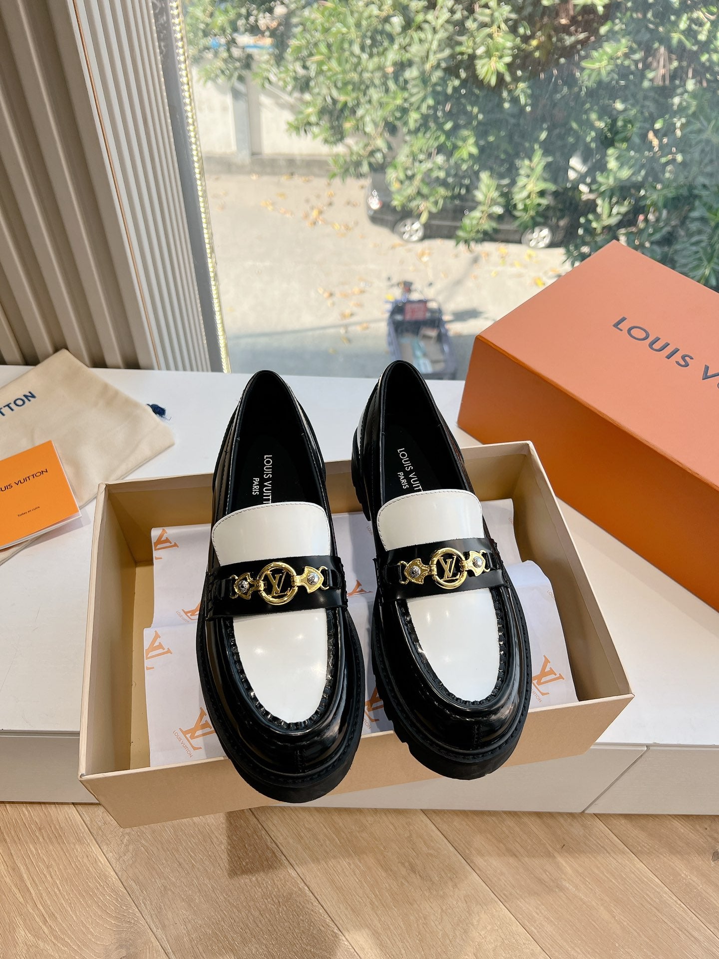 Louis Vuitton Loafer