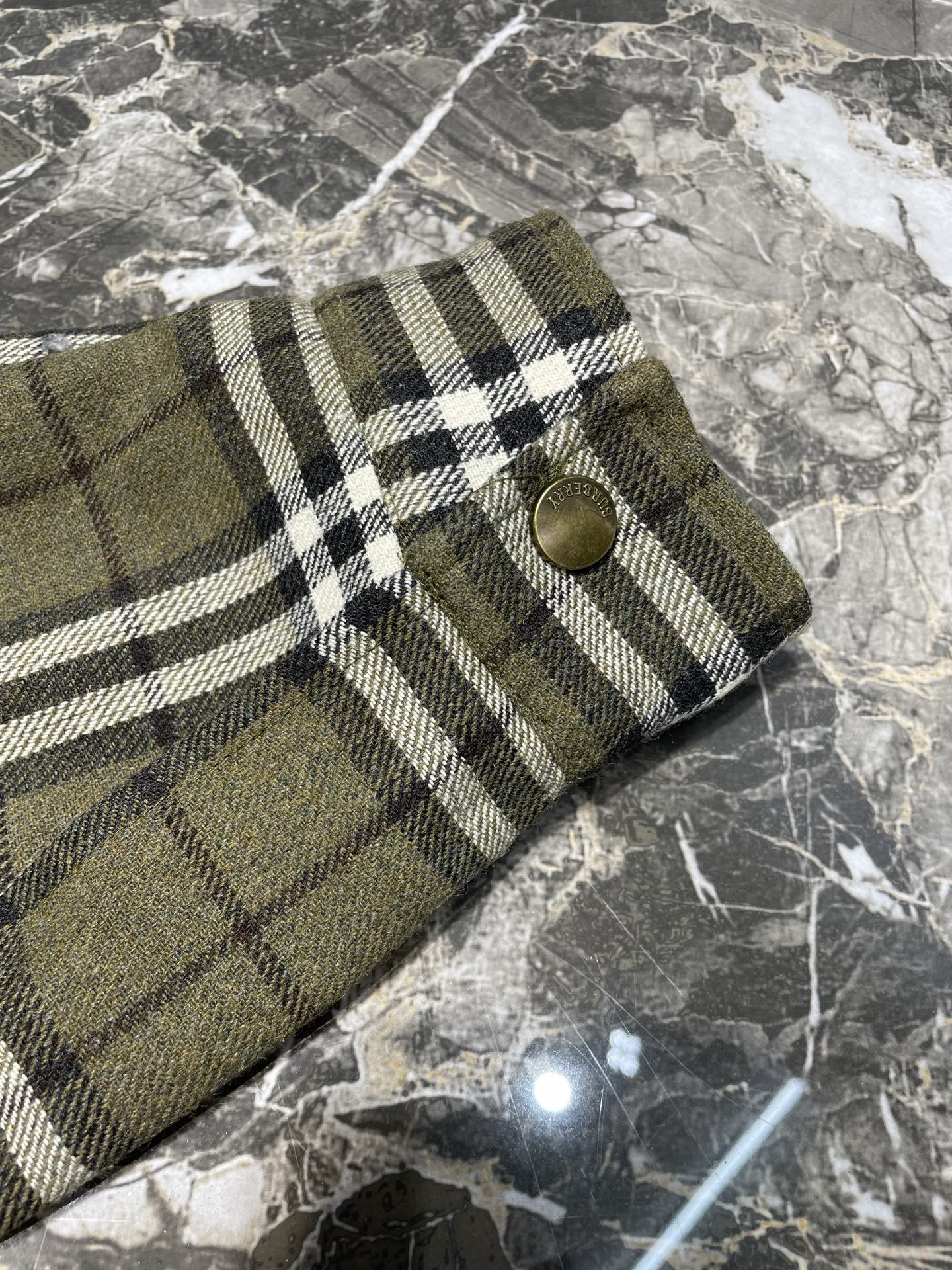 Burberry Mont