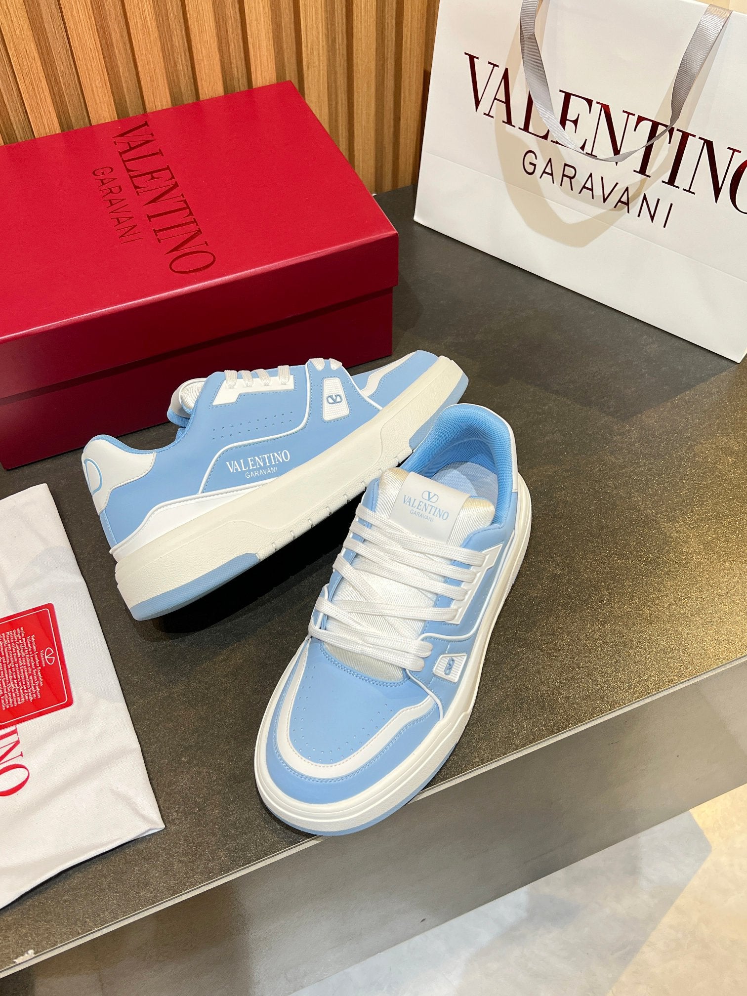 Valentino Sneaker