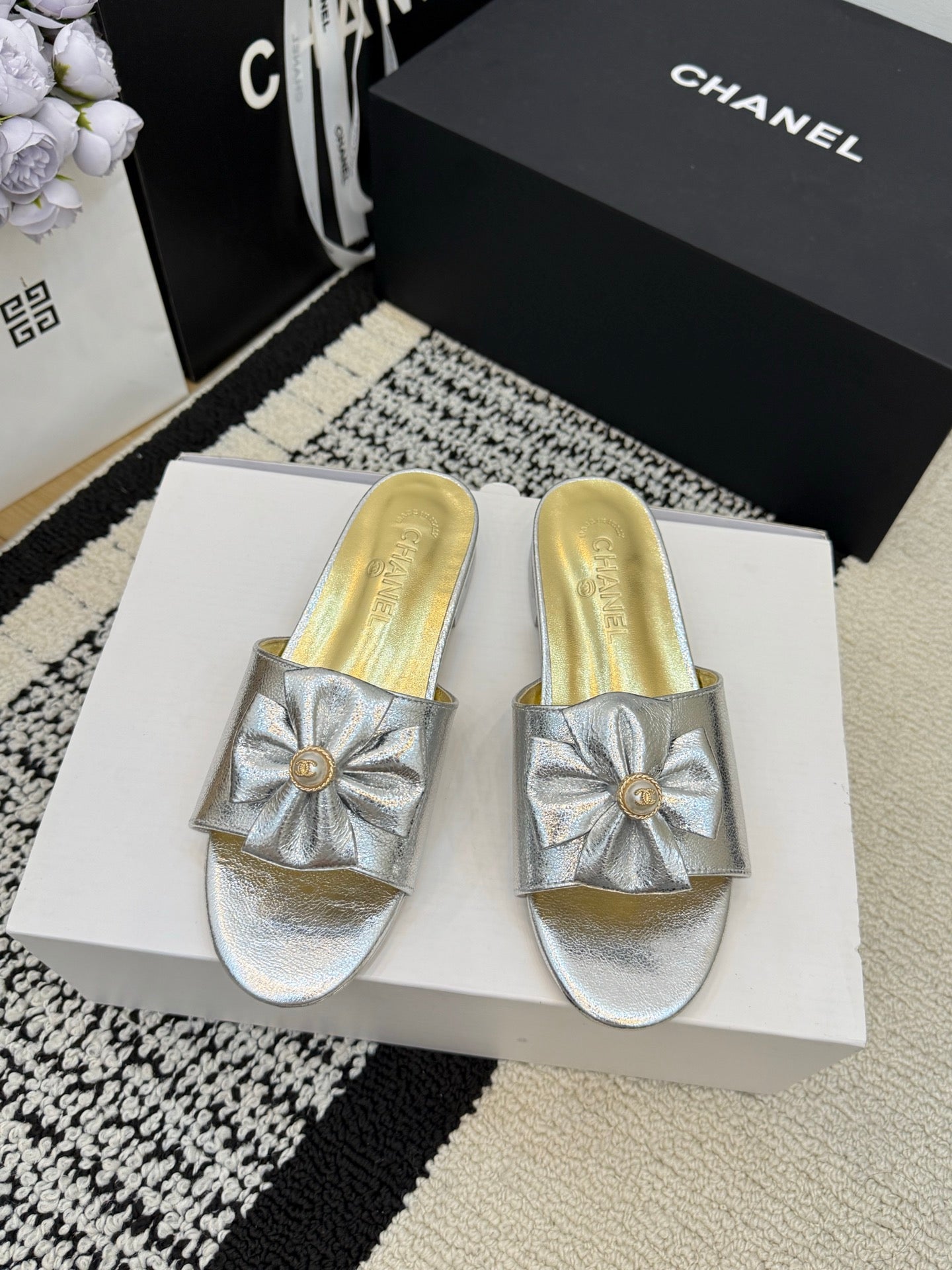 Chanel Slipper