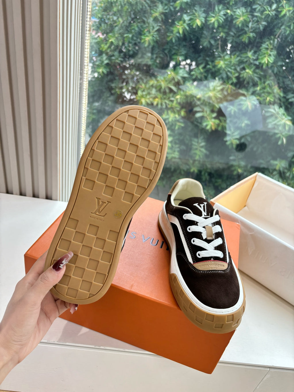 Louis Vuitton Sneaker